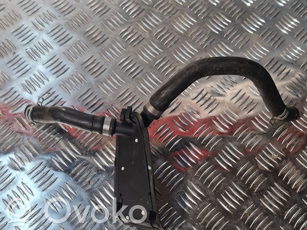 Volvo XC60 Engine coolant pipe/hose 