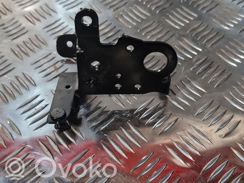 Volvo XC90 Other engine bay part 