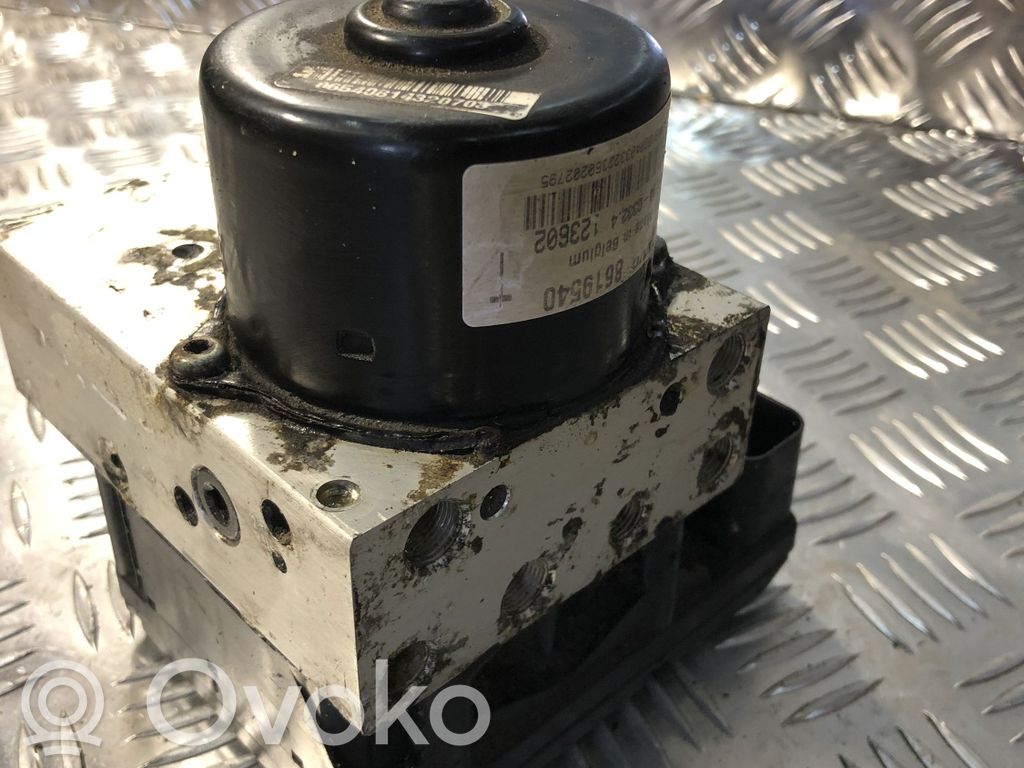 Volvo XC70 ABS Pump 