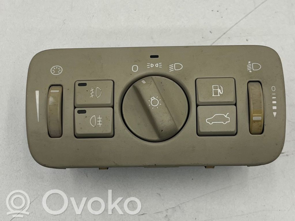 Volvo V70 Przełącznik świateł 