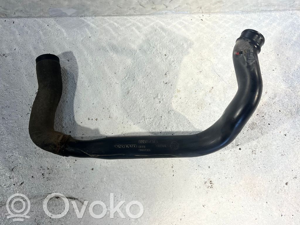 Volvo V70 Air intake duct part 
