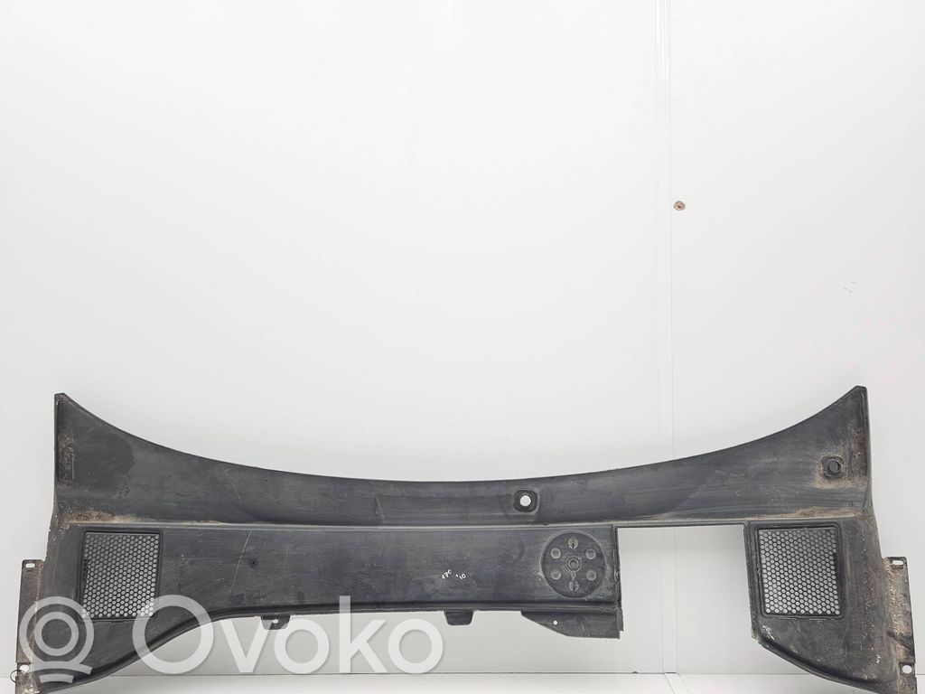 Volvo V70 Wiper trim 