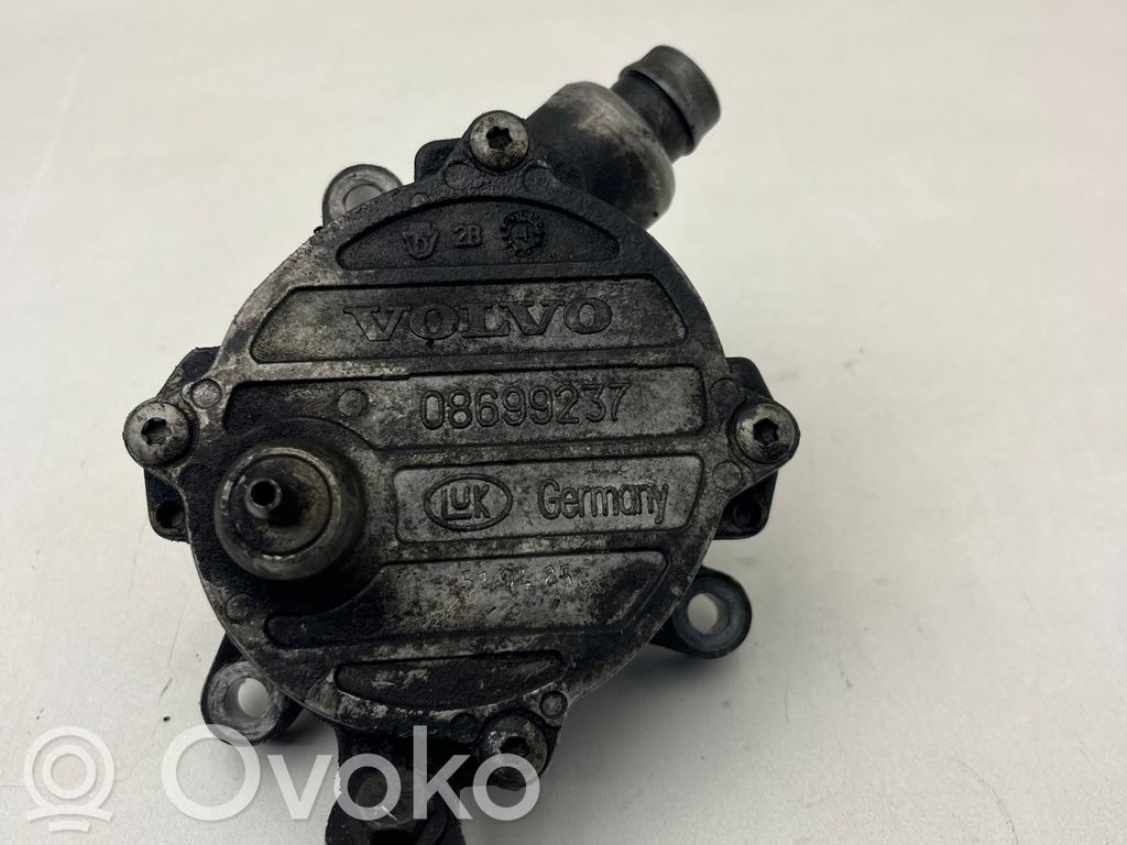 Volvo V70 Vacuum pump 