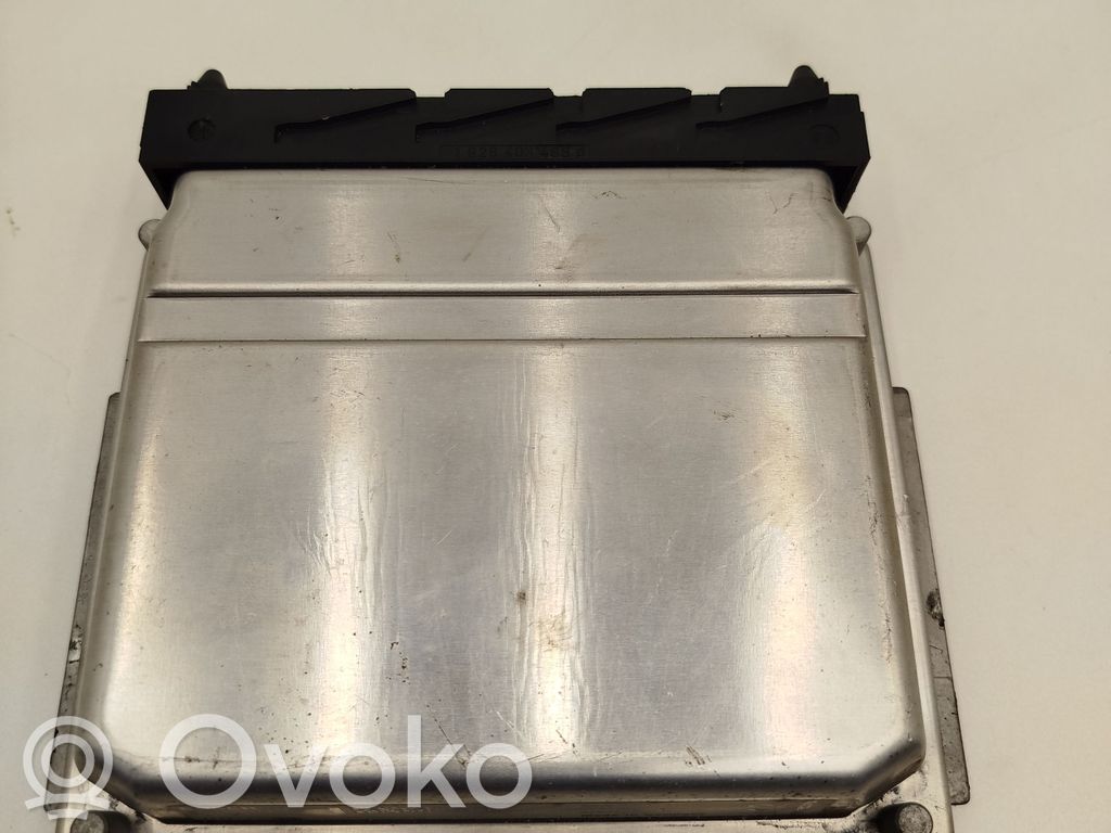 Volvo V70 Engine control unit/module 