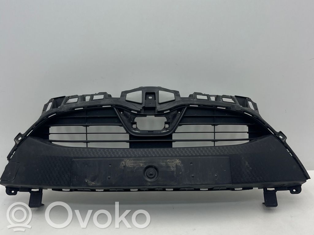 Toyota Yaris XP210 Grilă radiator față 