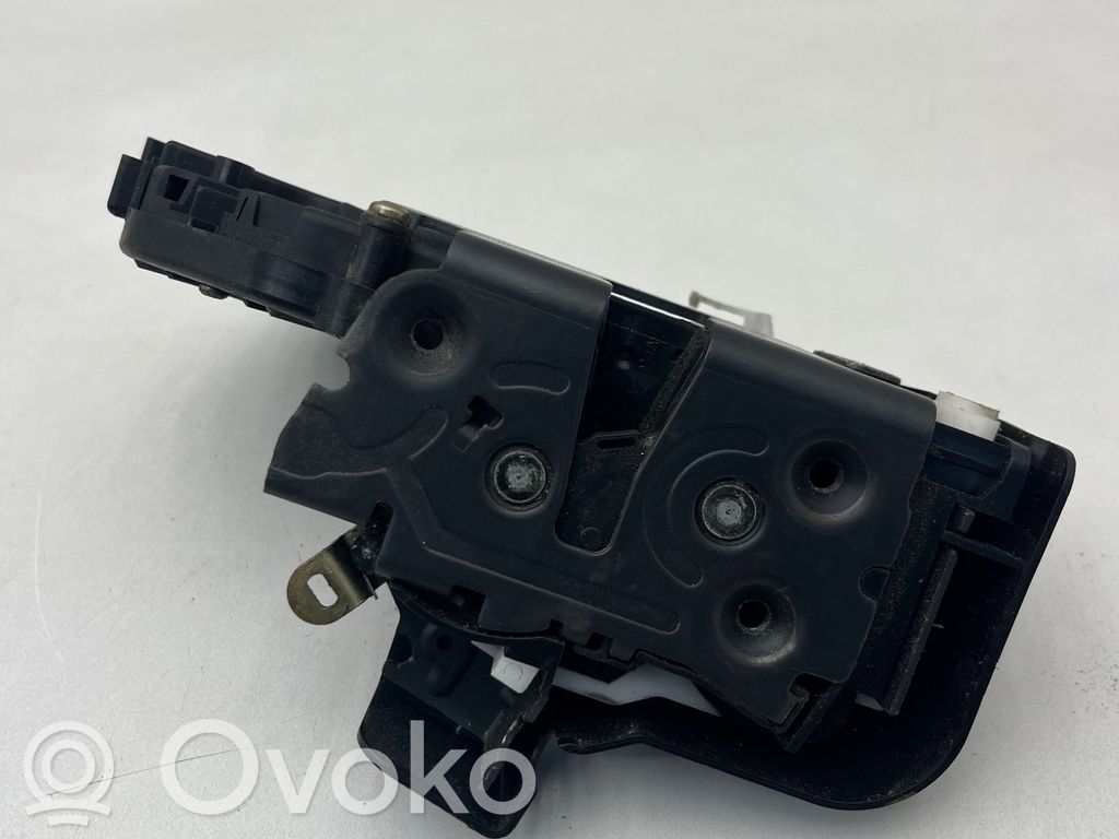 Volvo S40 Cerradura de puerta trasera 