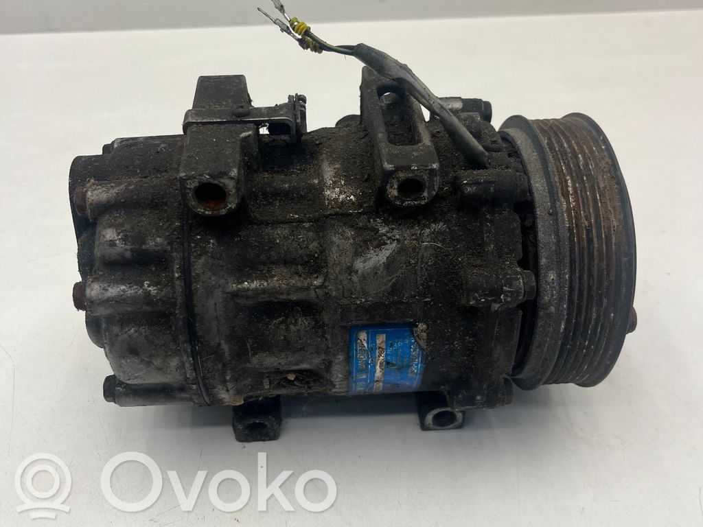 Volvo V50 Kompresor / Sprężarka klimatyzacji A/C 