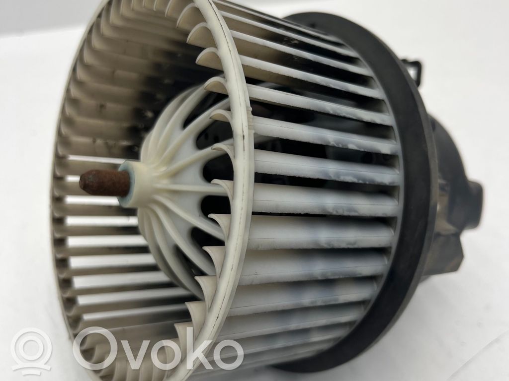 Volvo V60 Mazā radiatora ventilators 