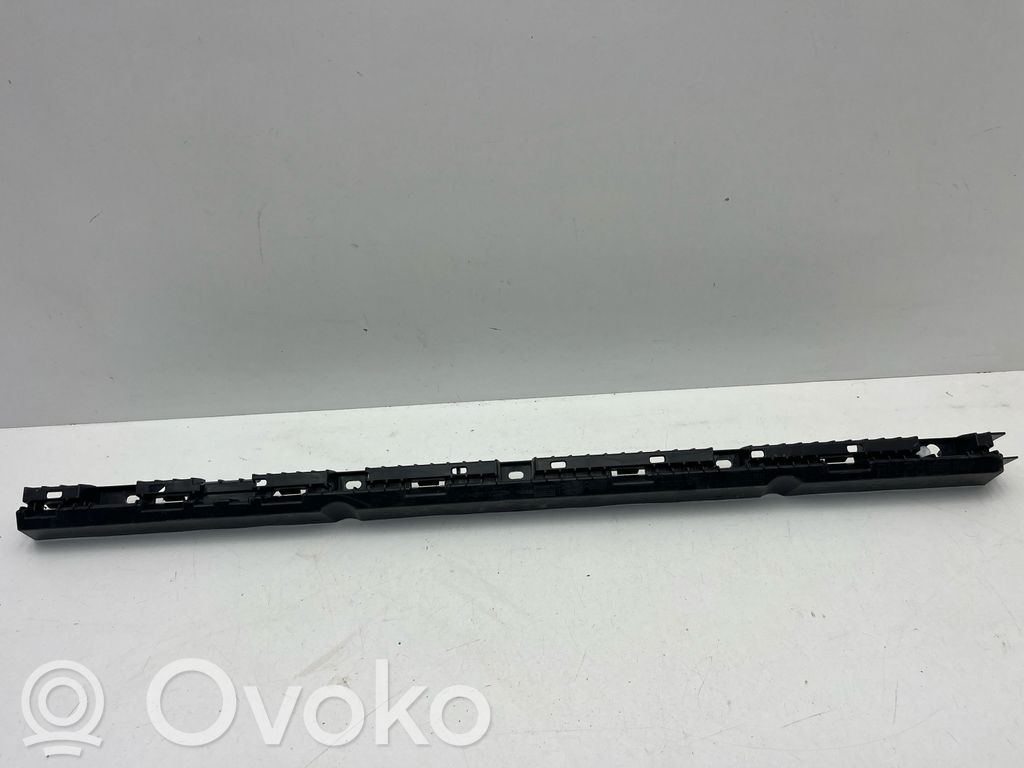 Volvo XC90 Sill supporting ledge 
