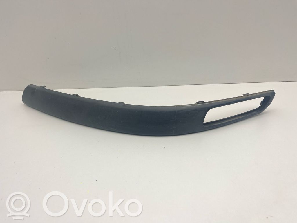 Volvo S40, V40 Front bumper corner part panel trim 