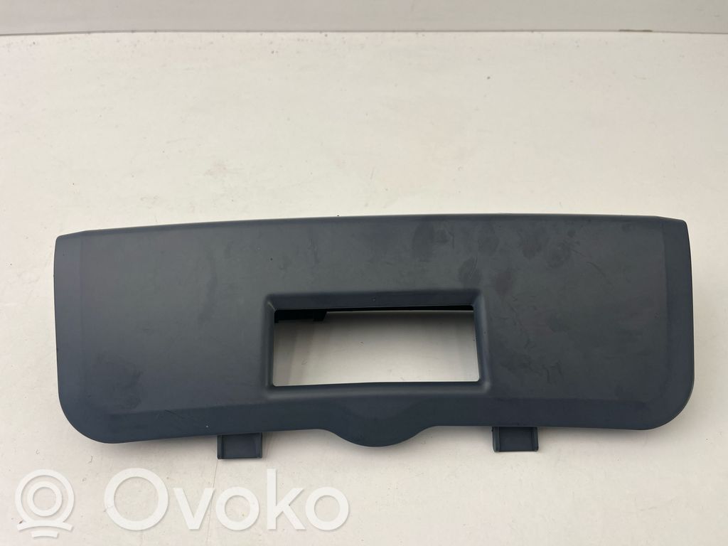 Abdeckung Deckel Abschleppöse hinten   7042724