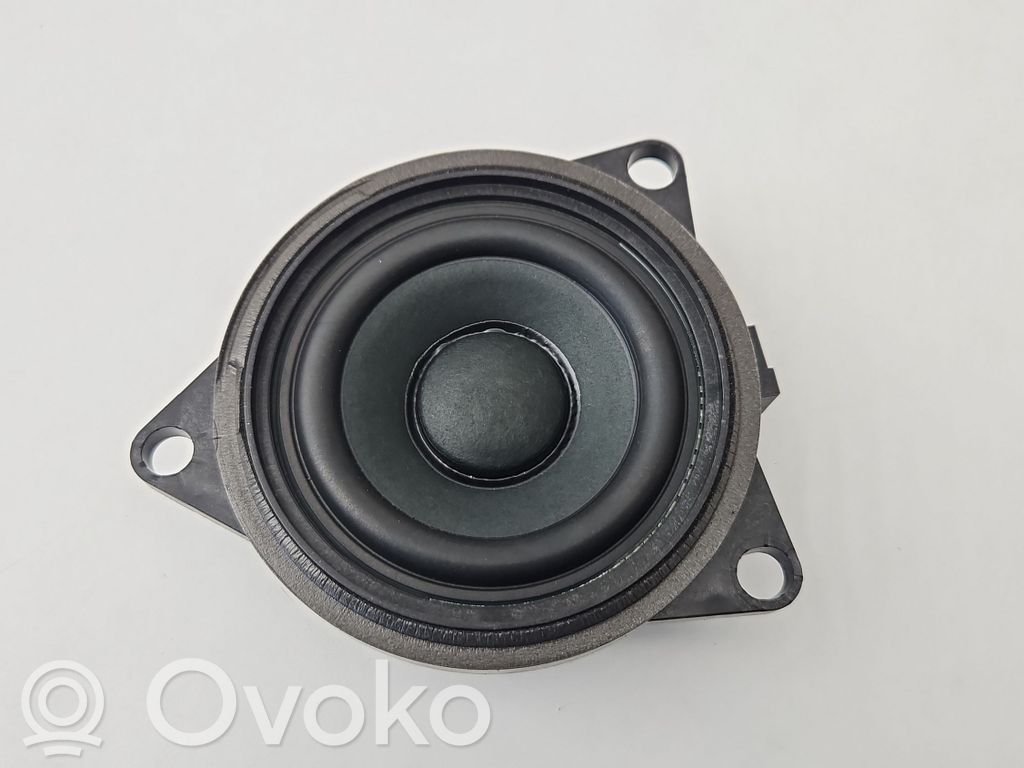 Volvo XC90 Front door speaker 
