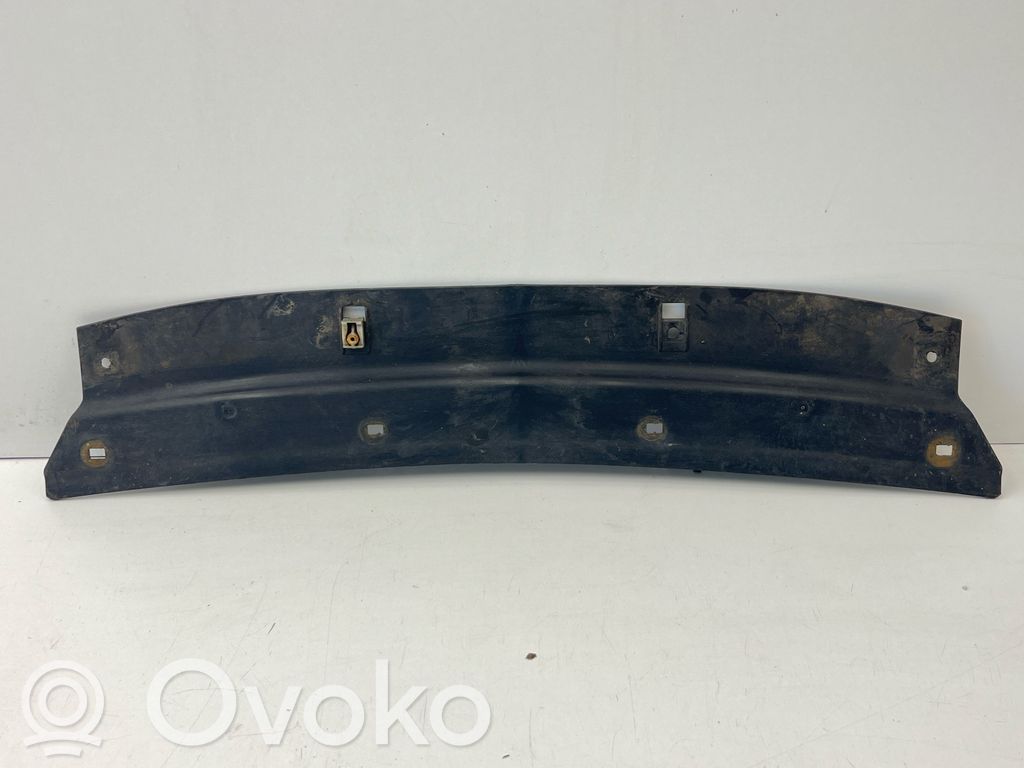 Osłona dolna silnika   8056414,15677210