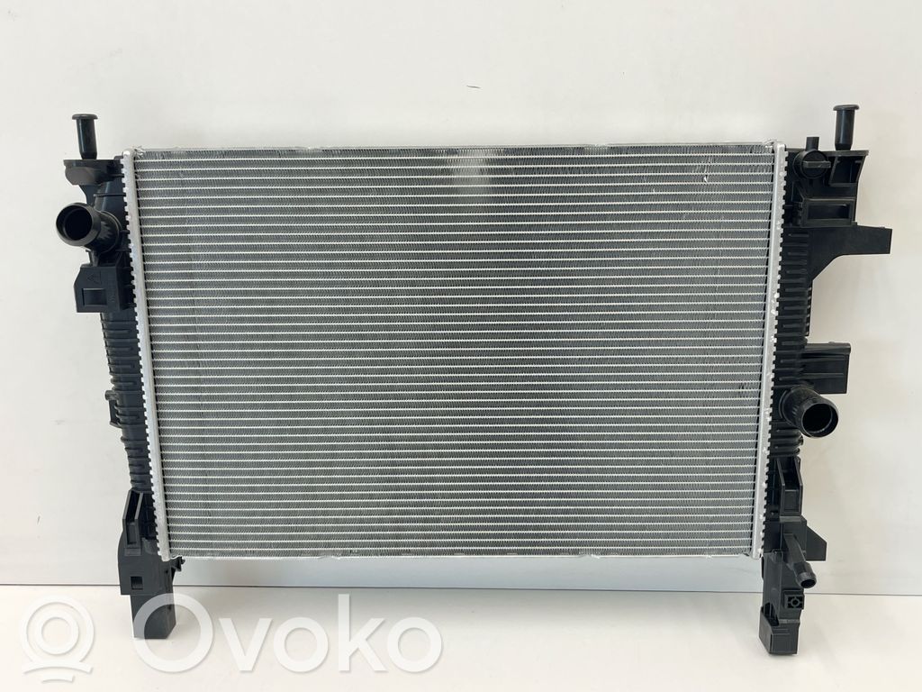 Ford Focus Coolant radiator 