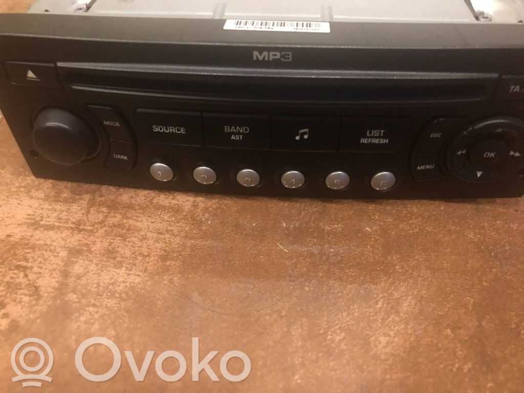 Citroen C4 I Picasso Radio/CD/DVD/GPS head unit 