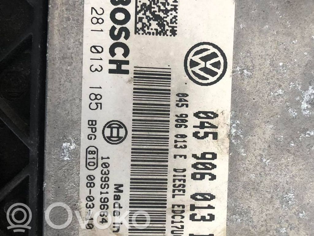 Skoda Fabia Mk2 (5J) Engine control unit/module 
