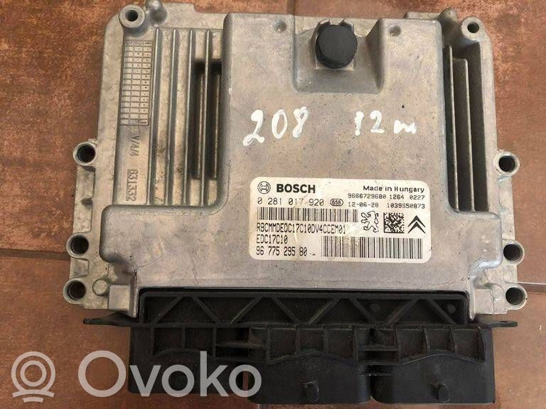 Peugeot 208 I Engine control unit/module 