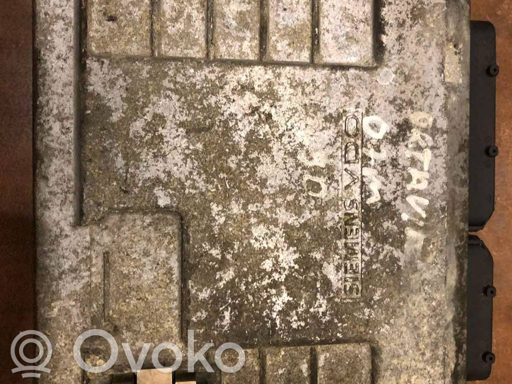 Skoda Octavia Mk2 (1Z) Engine control unit/module 