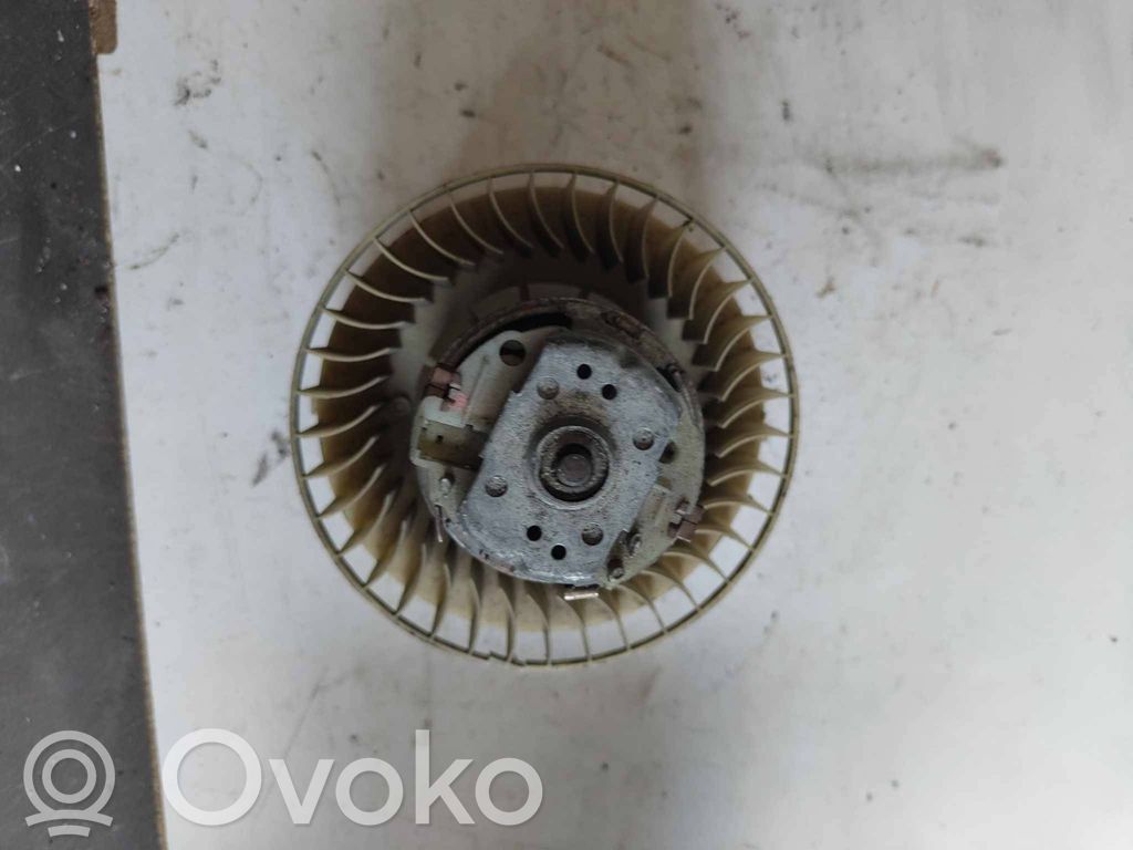 BMW 3 E36 Mazā radiatora ventilators 