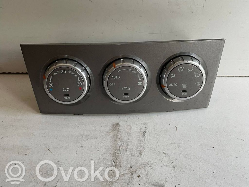 Subaru Forester SG Climate control unit 