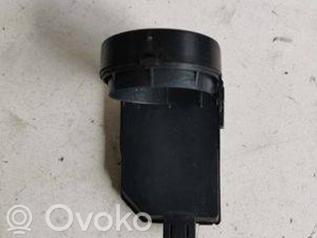 Chevrolet Captiva Käynnistyksenestolaitteen lukulaite (pysty) 