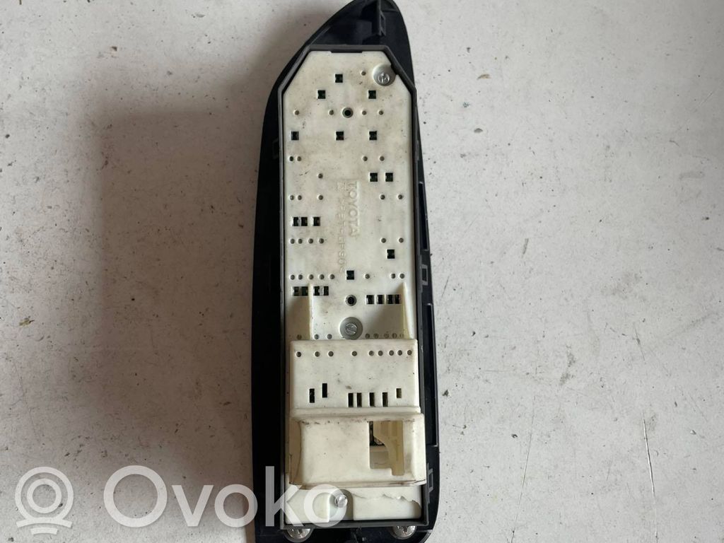 Toyota Corolla Verso AR10 Electric window control switch 