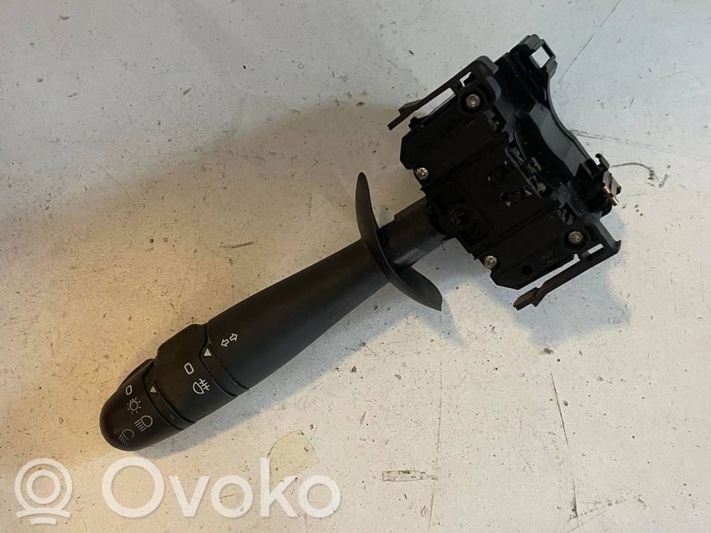 Nissan Primastar Wiper control stalk 