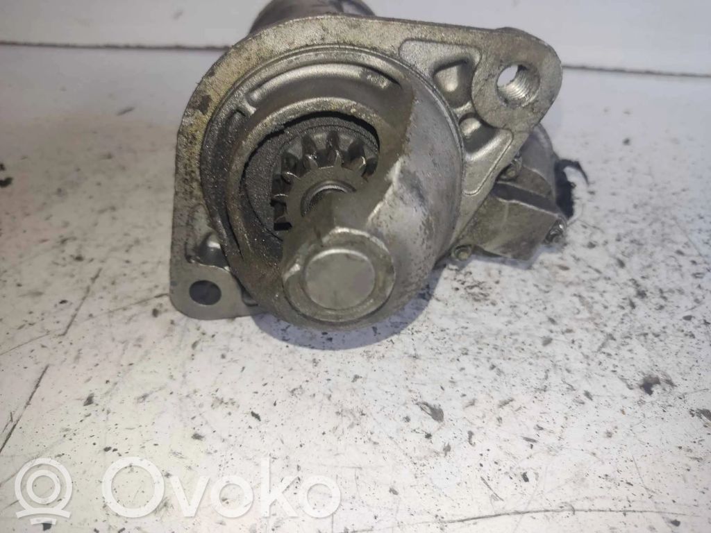 Opel Meriva A Стартер 