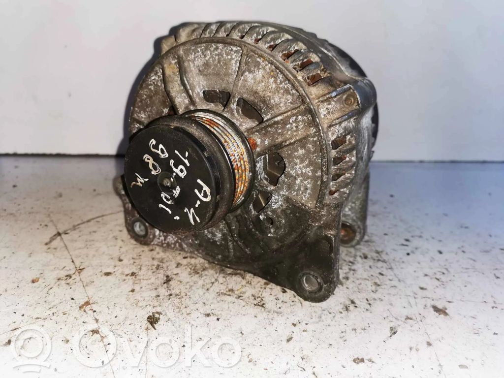 Audi A4 S4 B5 8D Generatorius 