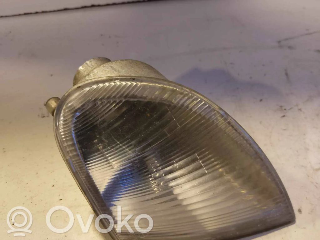 Citroen Berlingo Front indicator light 