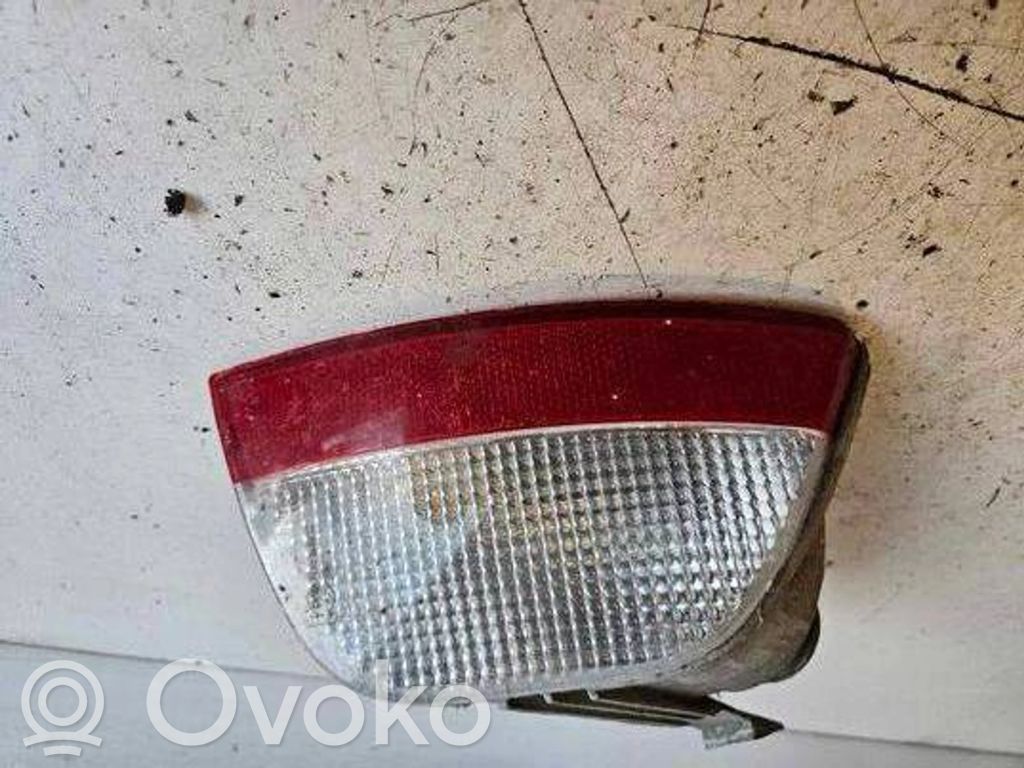 Ford Focus Priešrūkinis žibintas gale 
