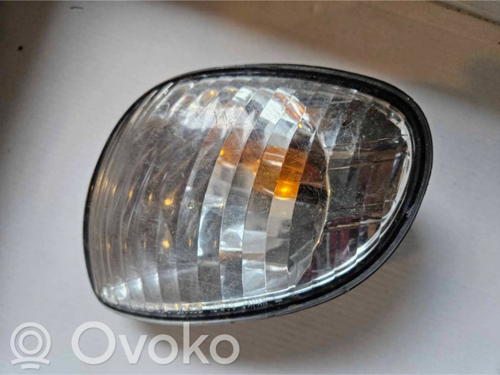 Toyota Corolla E110 Front indicator light 