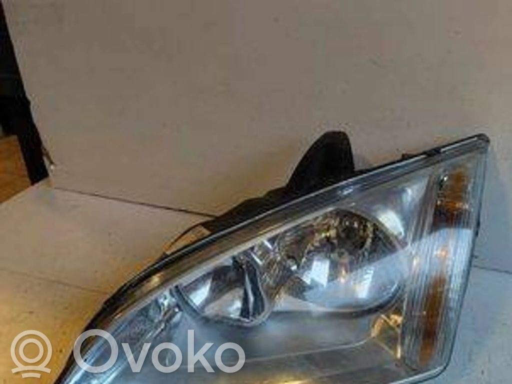 Ford Focus Headlight/headlamp 