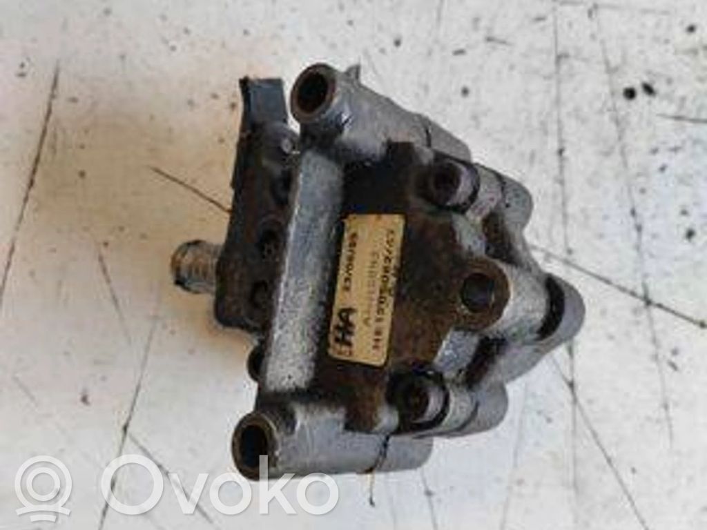 Land Rover Freelander Ohjaustehostimen pumppu 