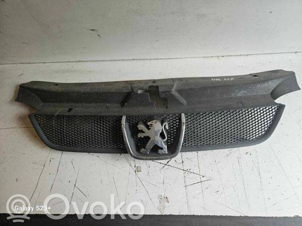 Peugeot 406 Rejilla delantera 