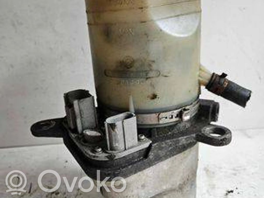 Ford Focus Power steering pump 