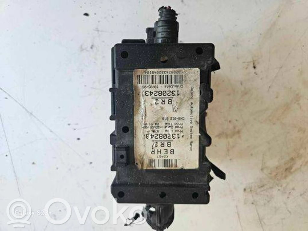 Opel Combo C Fuse box set 