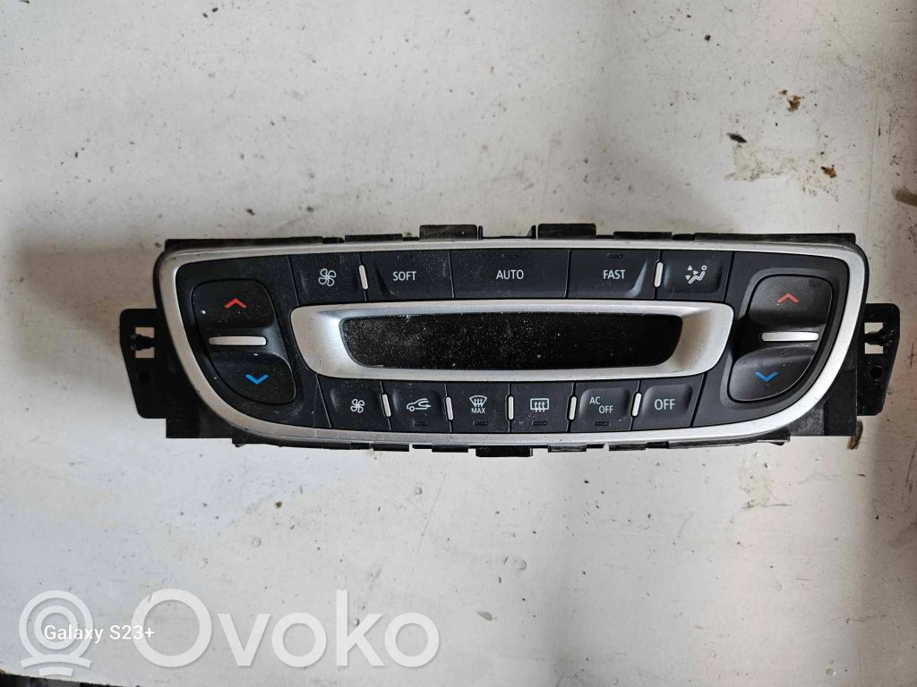 Renault Megane III Panel klimatyzacji 
