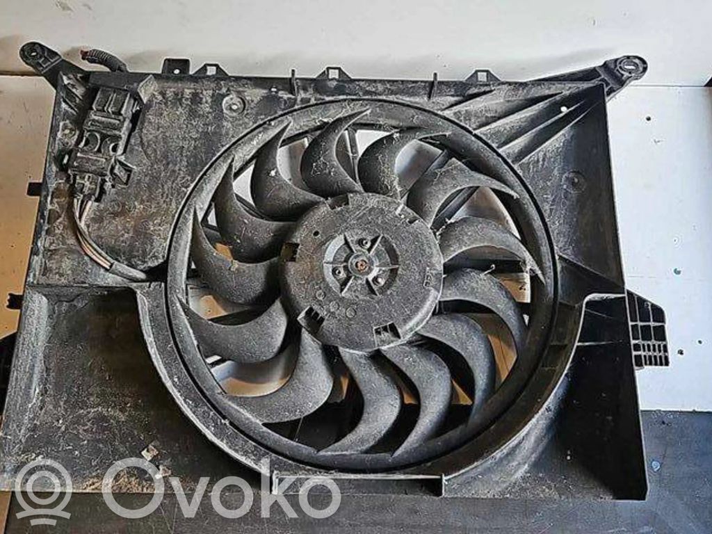 Volvo V70 Osłona wentylatora chłodnicy 