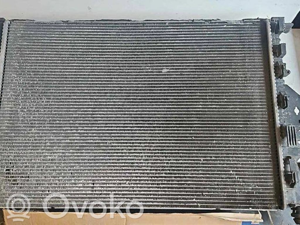 Ford Mondeo MK IV Aušinimo skysčio radiatorius 
