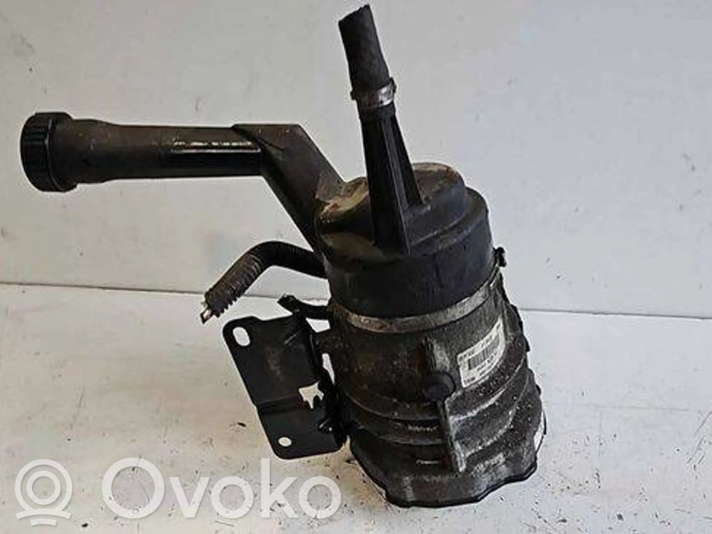 Citroen C4 I Picasso Ohjaustehostimen pumppu 