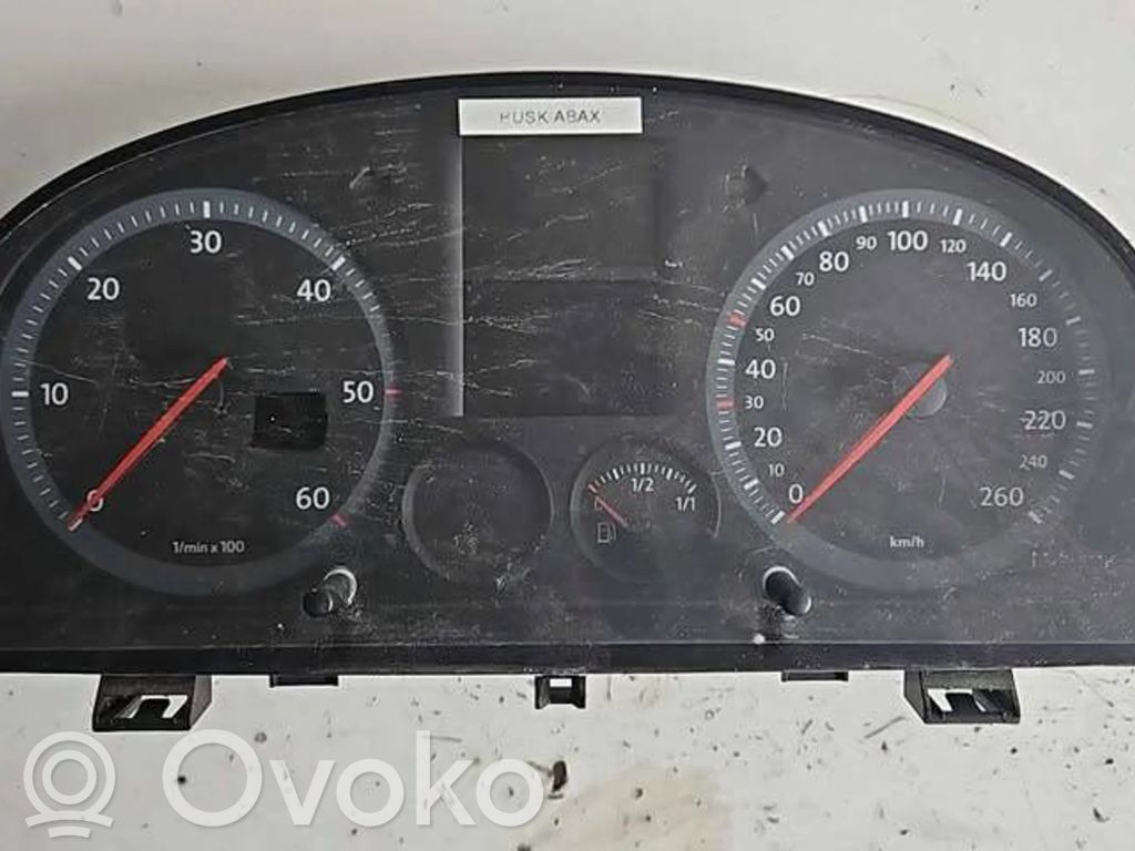 Volkswagen Caddy Spidometrs (instrumentu panelī) 