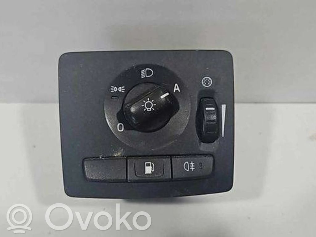 Volvo V50 Light switch 