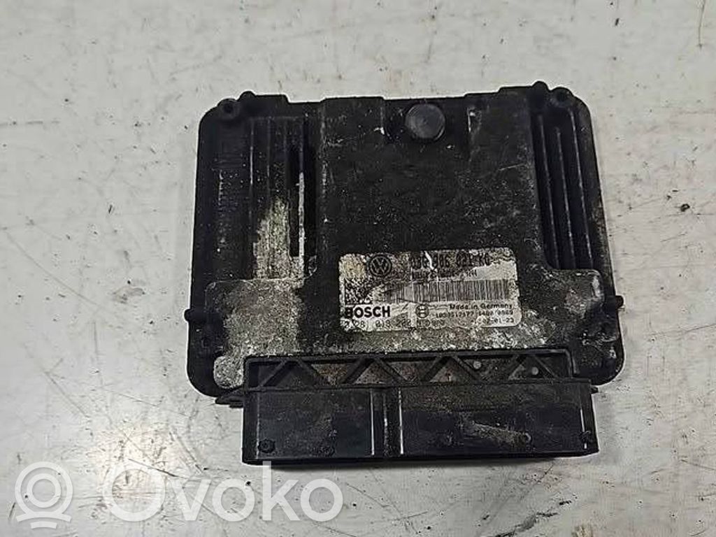Volkswagen Golf V Sterownik / Moduł ECU 