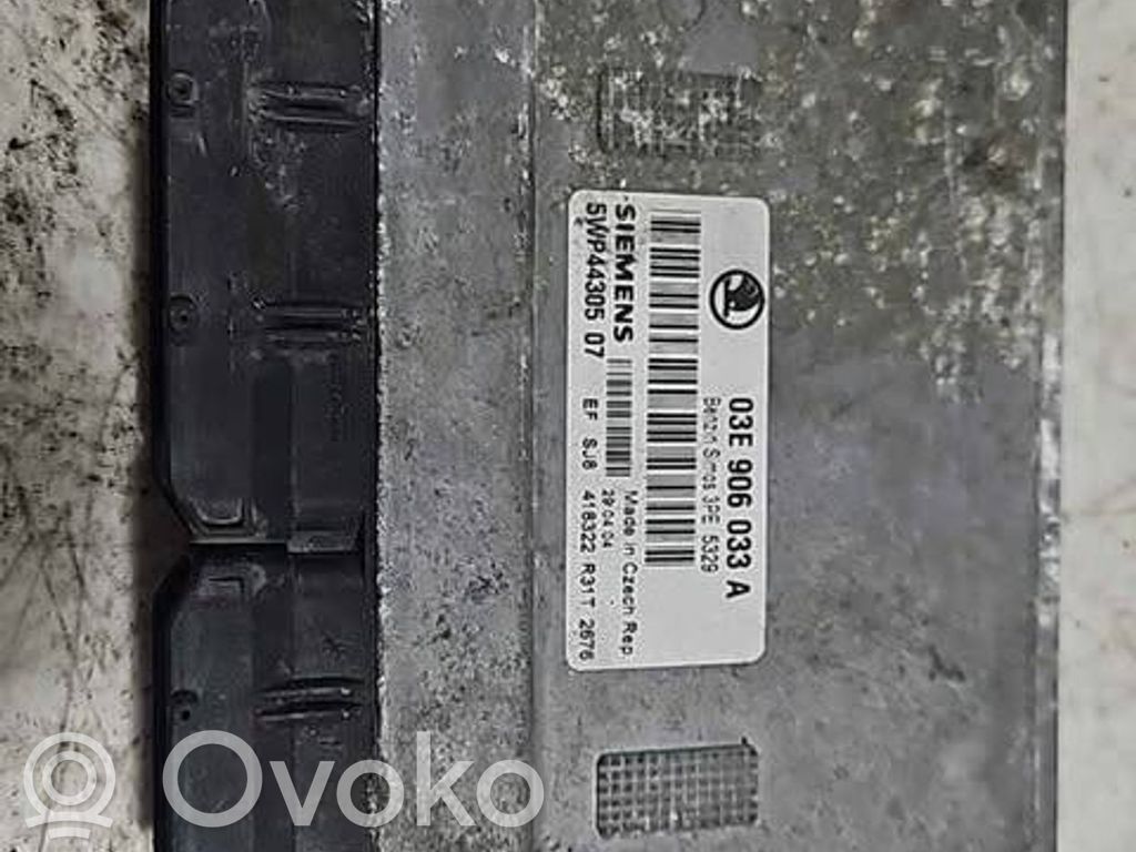 Engine control unit/module   03E906033A,5WP4430507,3PE5329