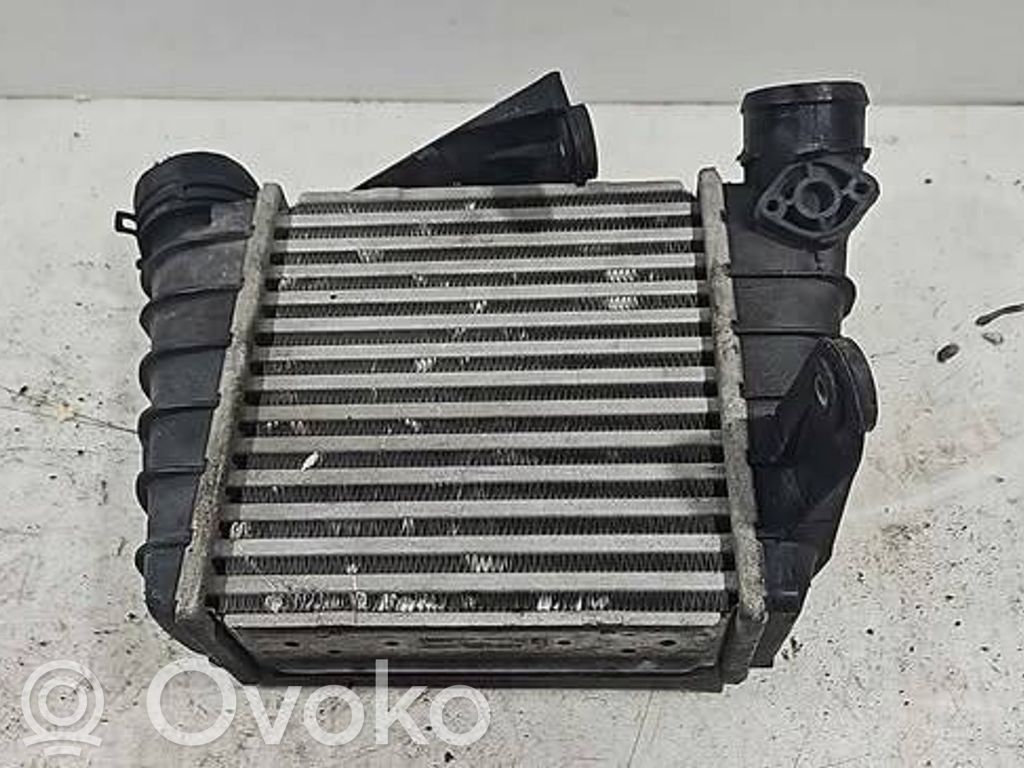 Volkswagen Polo IV 9N3 Radiator intercooler 