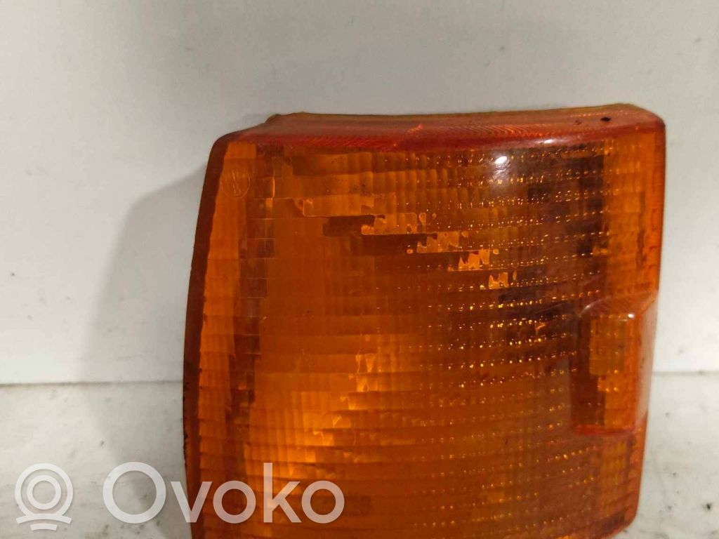 Volkswagen Transporter - Caravelle T4 Front indicator light 