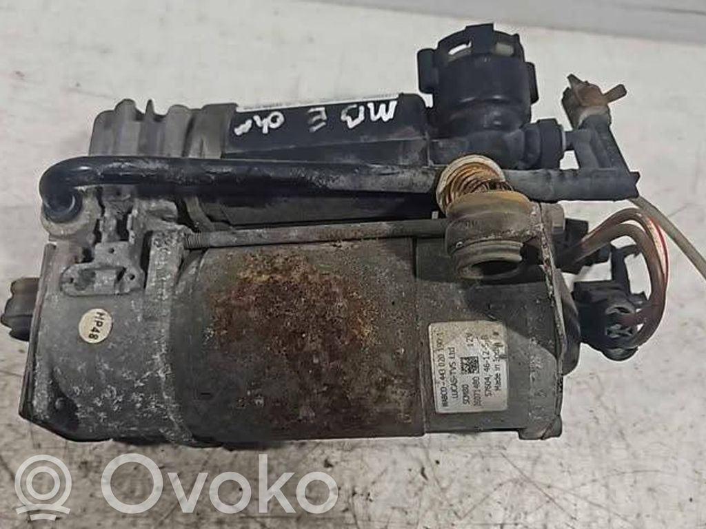 Mercedes-Benz E W211 Kompresor zawieszenia tylnego pneumatycznego 