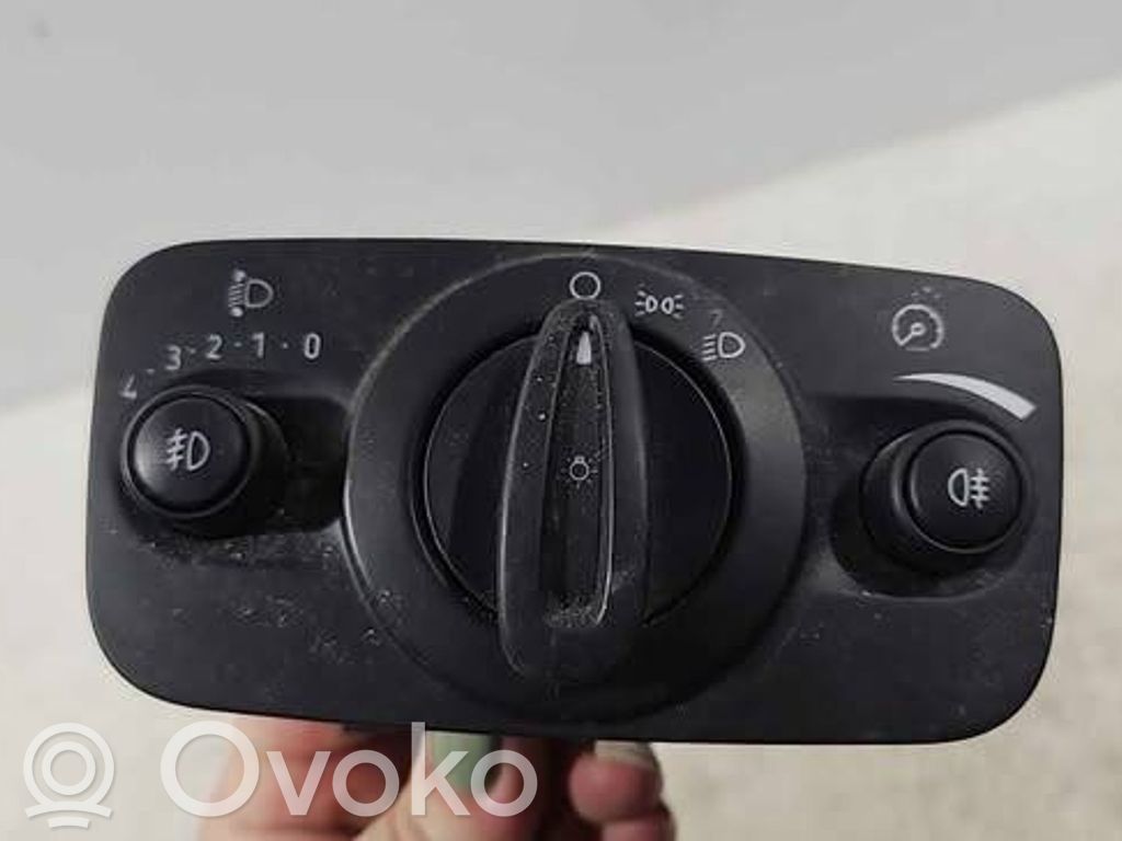 Ford Mondeo MK IV Light switch 
