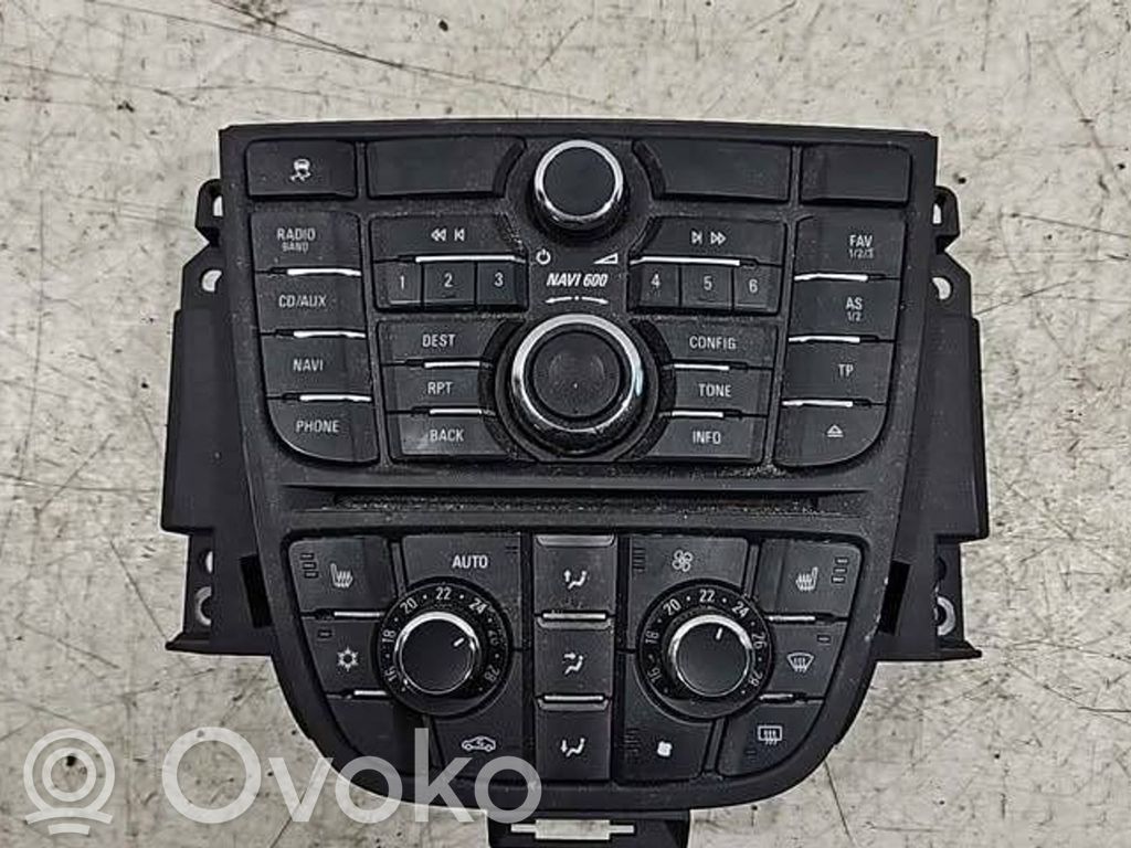 Opel Astra J Panel klimatyzacji 